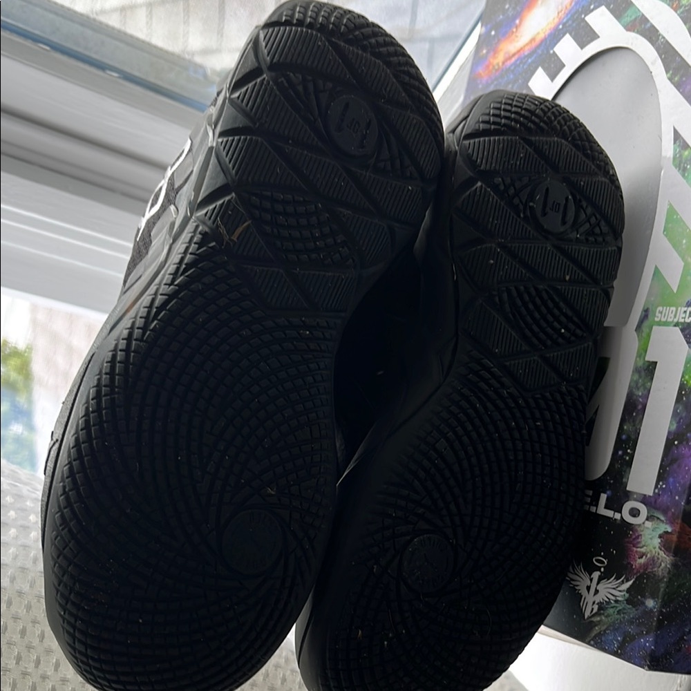 Black Melo Puma - Picture 3 of 4